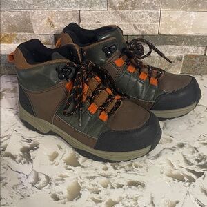 Ozark Trail Kids Boots - Green and Orange